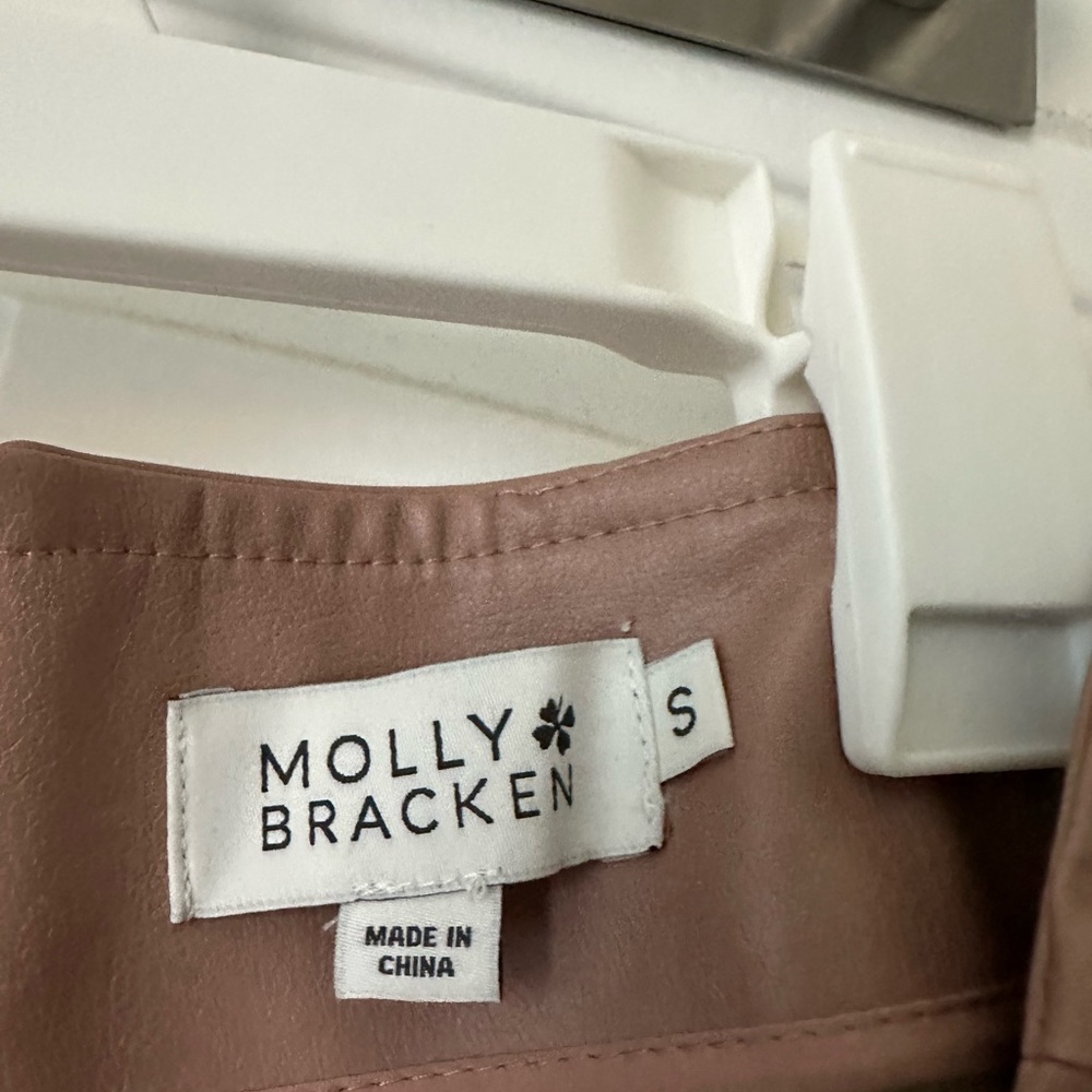 Molly Bracken Light Brown Apparel
